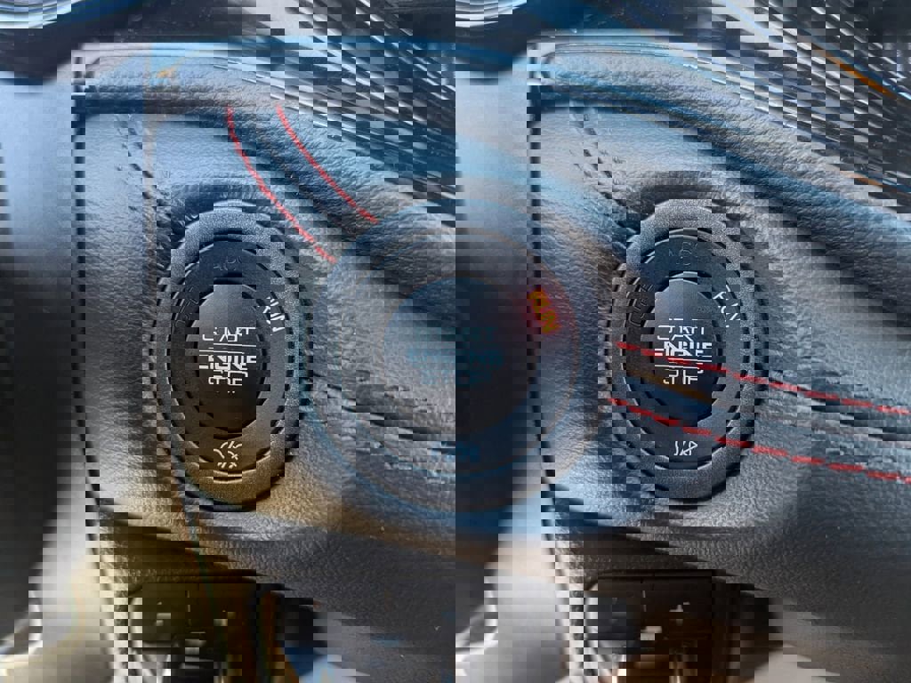 Used 2024 Dodge Durango GT image 25