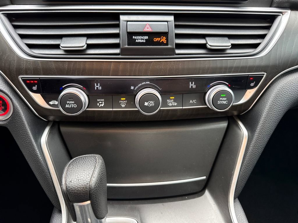 Used 2019 Honda Accord EX image 22