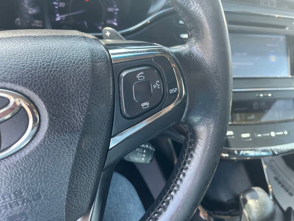 Used 2015 Toyota Avalon XLE image 12