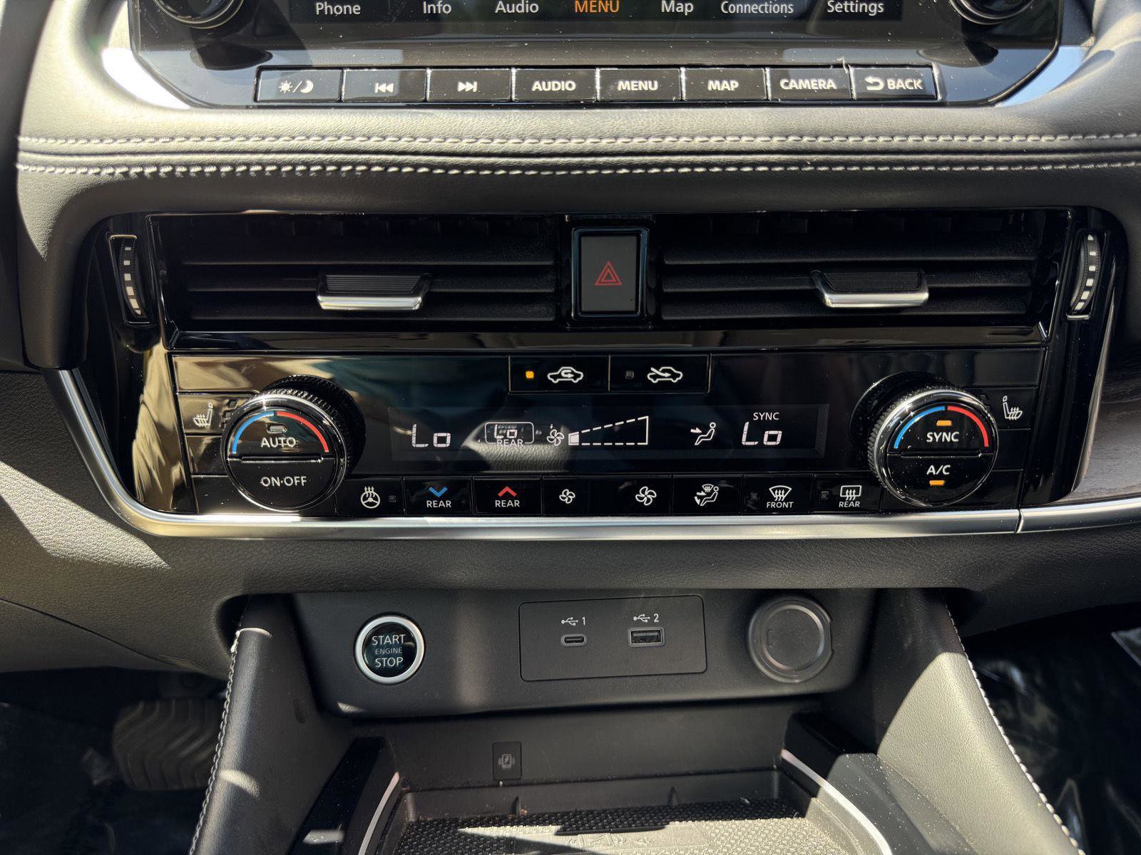 Used 2021 Nissan Rogue Platinum image 26