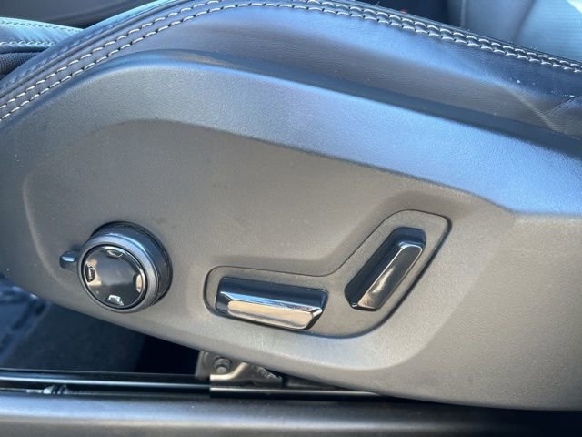Certified 2024 Volvo XC90 B6 Ultimate image 30
