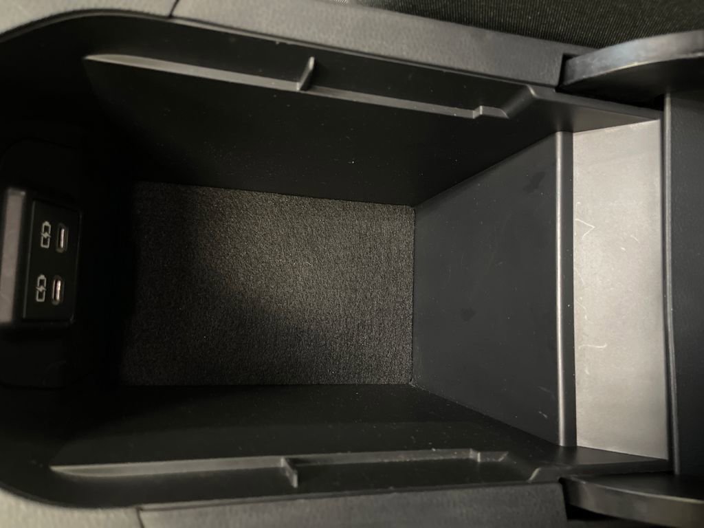 Certified 2025 Toyota RAV4 XLE AWD/4WD image 25