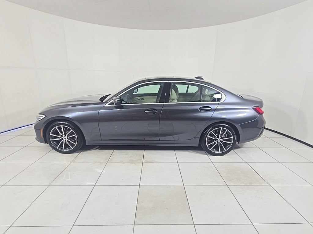 Used 2020 BMW 330i xDrive Sedan w/ Driving Assistance Package AWD/4WD image 11