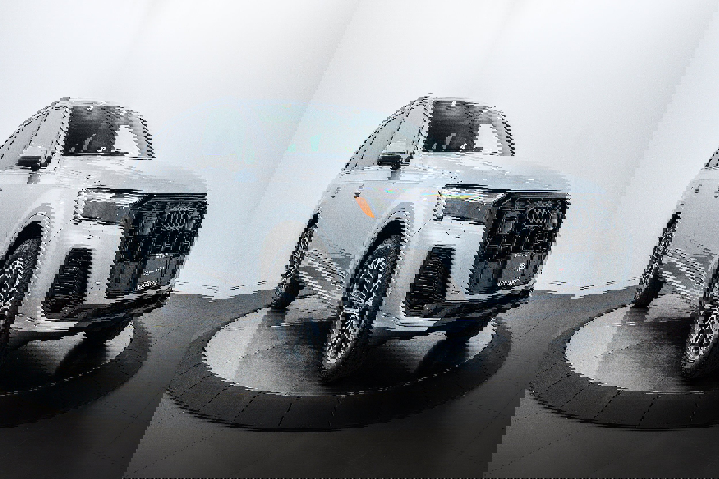 Certified 2025 Audi Q7 2.0T Premium Plus w/ Premium Plus Package