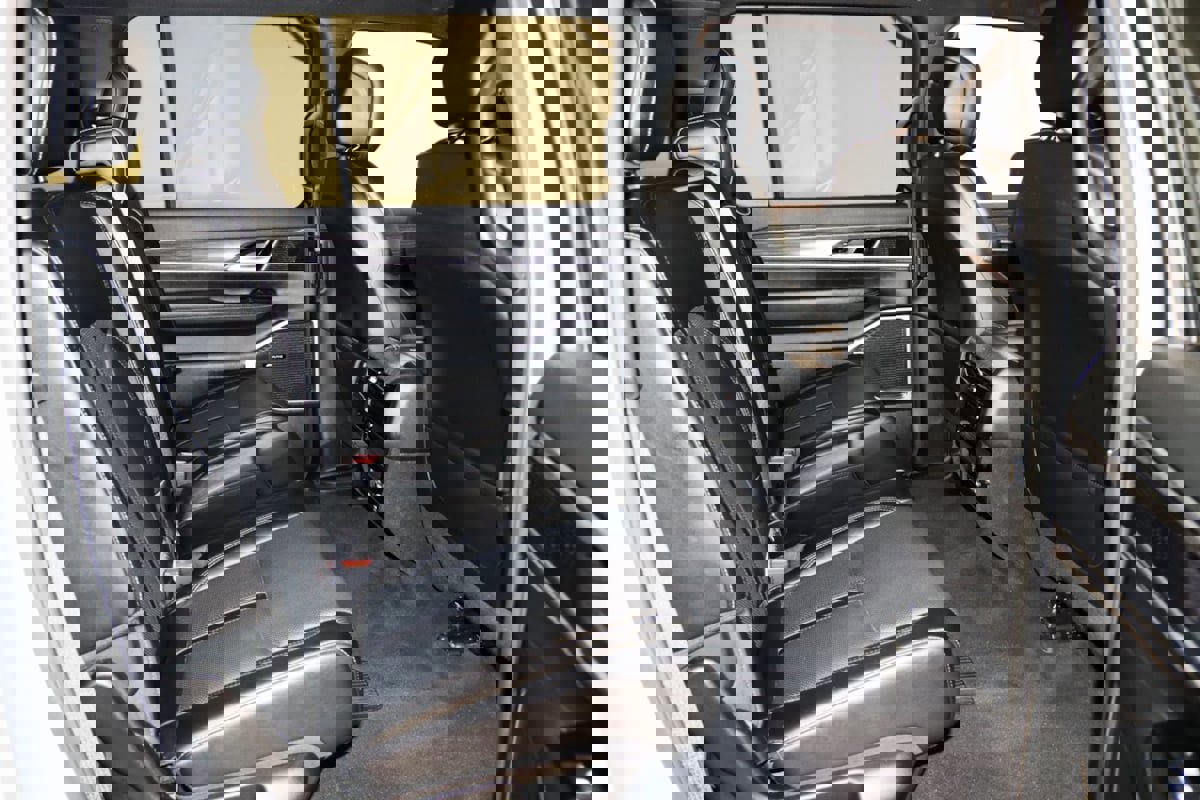 Used 2024 Jeep Wagoneer L Series II w/ Flexible Seating Group image 66