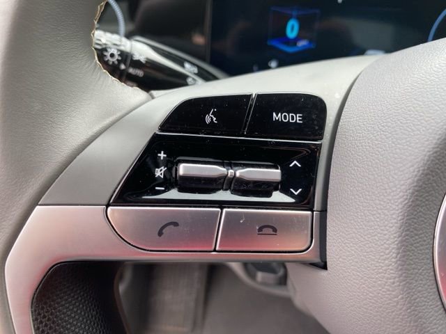 Used 2023 Hyundai Elantra SEL w/ Convenience Package FWD image 15