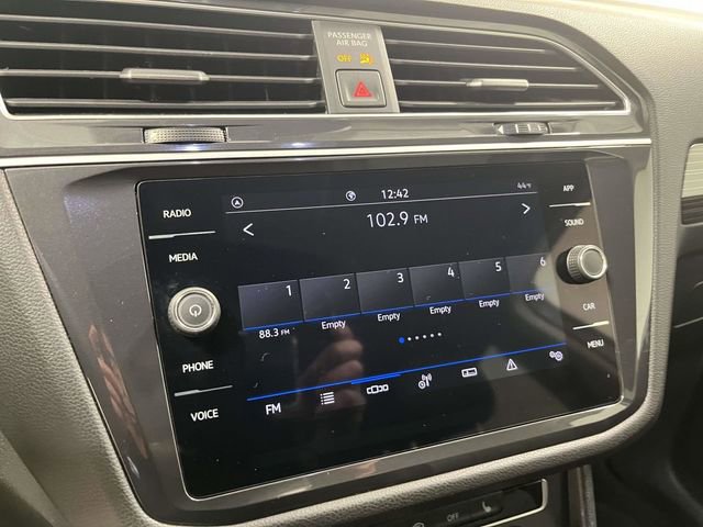 Used 2024 Volkswagen Tiguan Wolfsburg Edition image 22