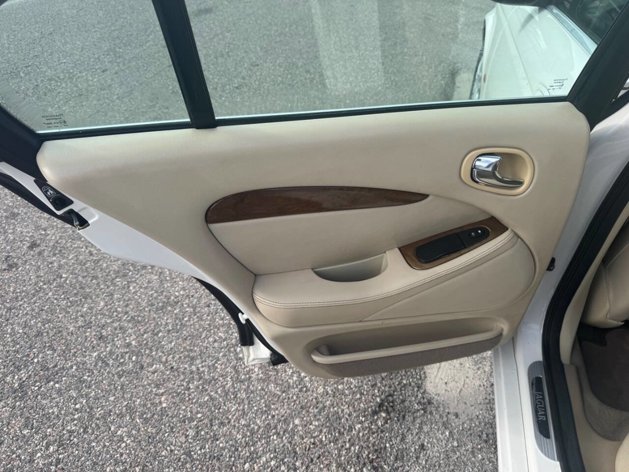 Used 2003 Jaguar S-TYPE 4.2 image 19