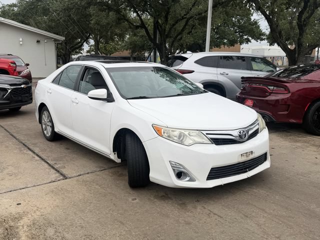 Used 2012 Toyota Camry XLE FWD image 3