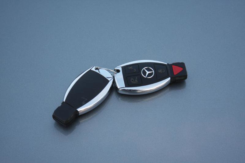 Used 2013 Mercedes-Benz C 300 Sport image 2