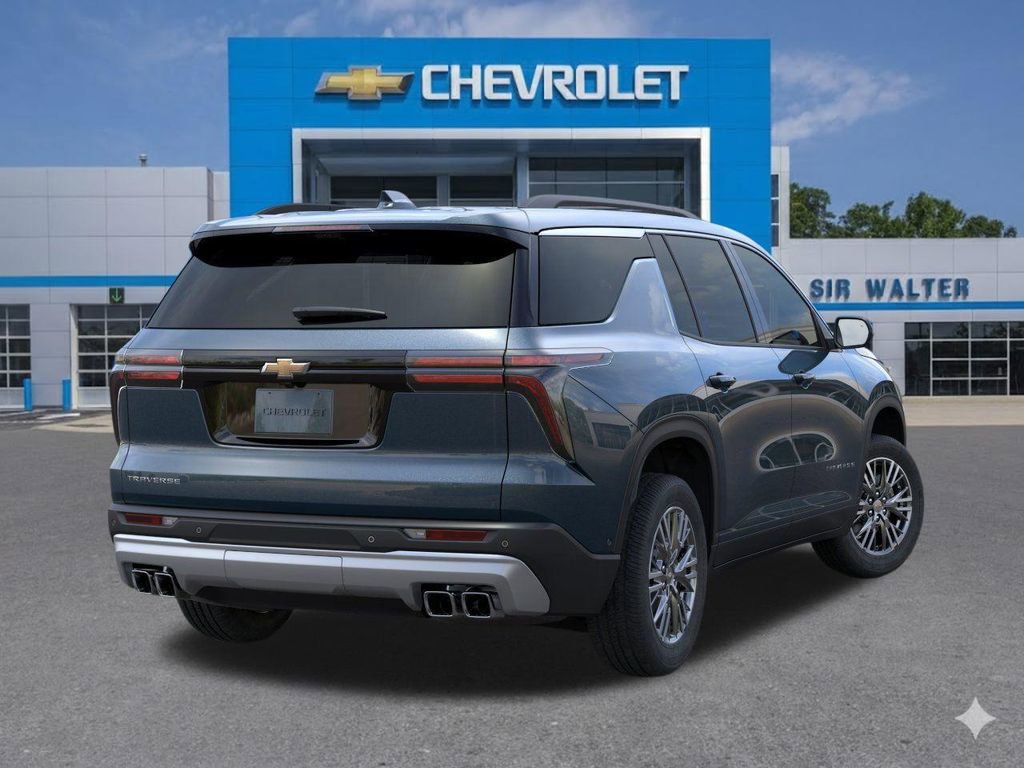 New 2026 Chevrolet Traverse LT w/ Driver Confidence Package FWD image 5