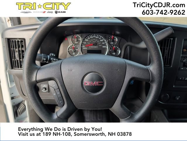 Used 2024 GMC Savana 2500 w/ Driver Convenience Package image 17