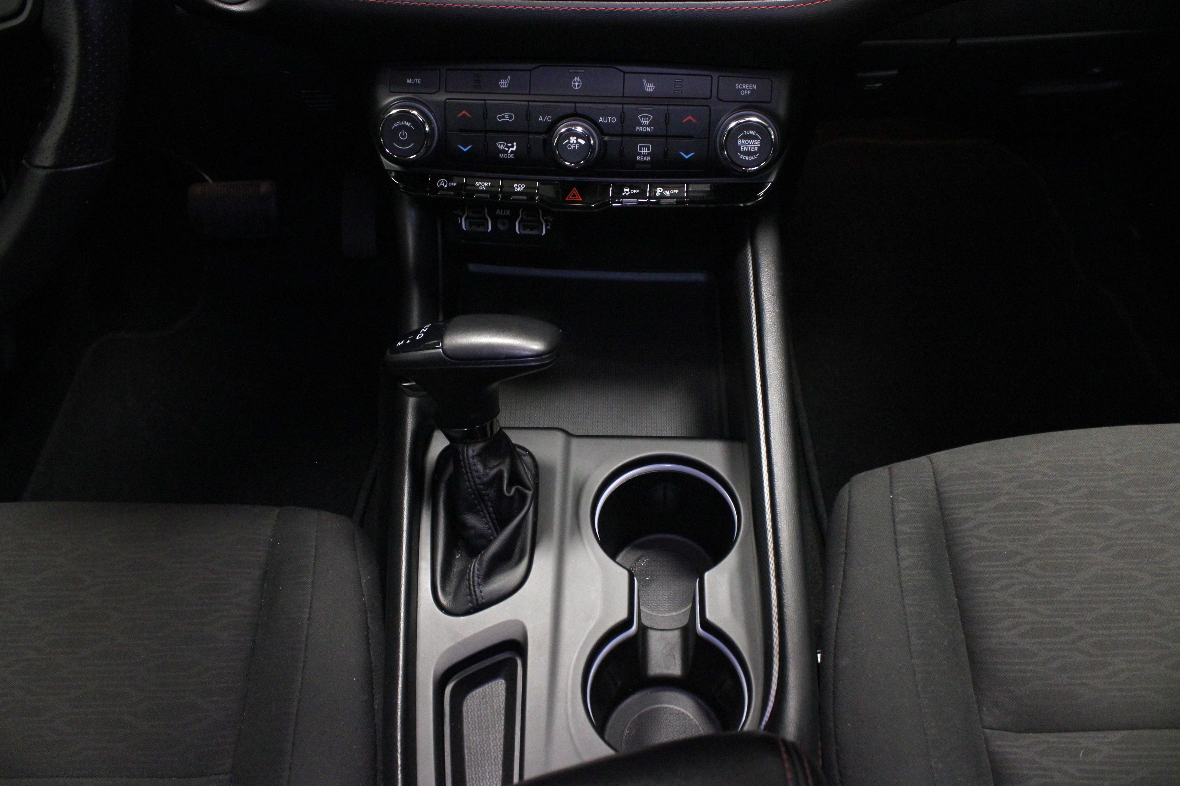 Used 2025 Dodge Durango GT AWD/4WD image 21