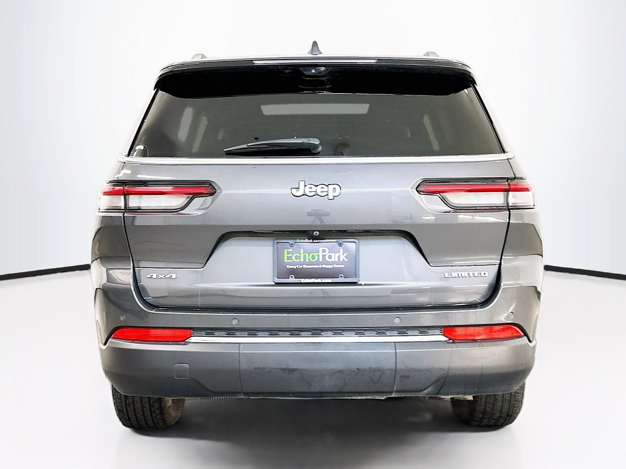 Used 2024 Jeep Grand Cherokee L Limited w/ Luxury Tech Group II image 7