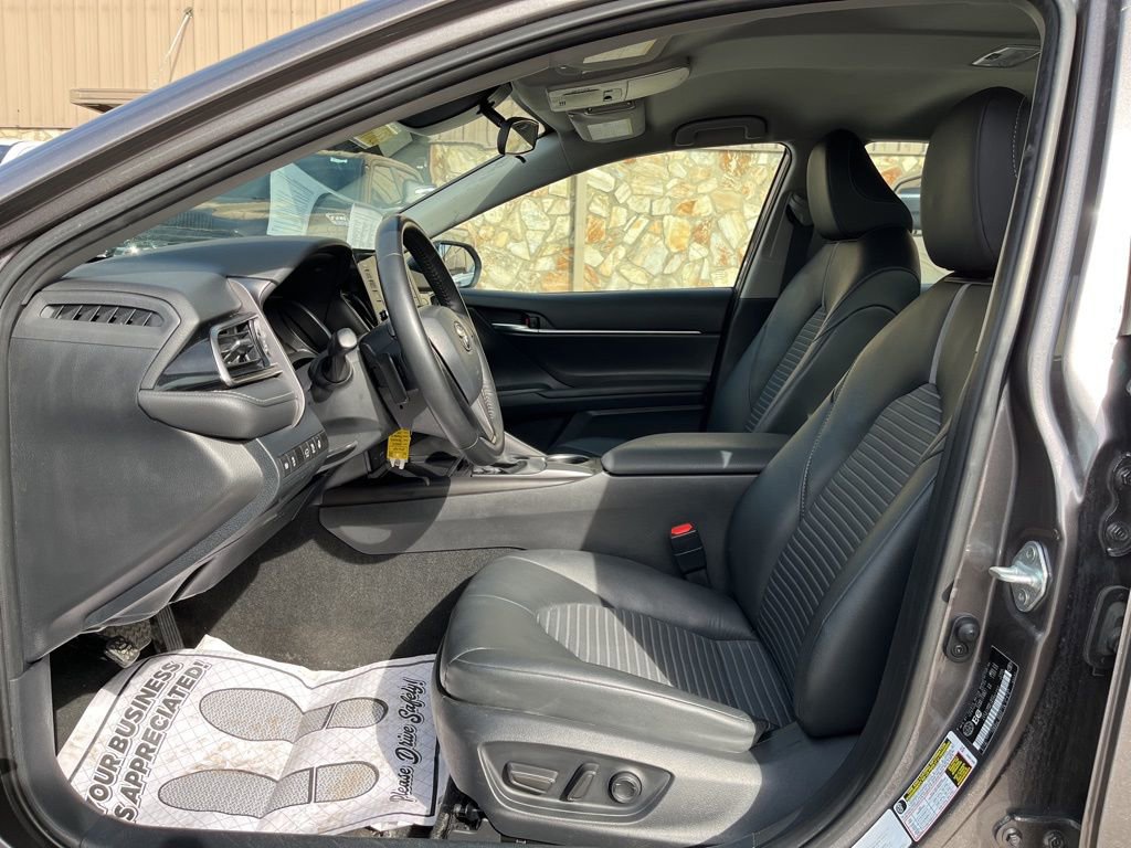 Used 2024 Toyota Camry SE image 17