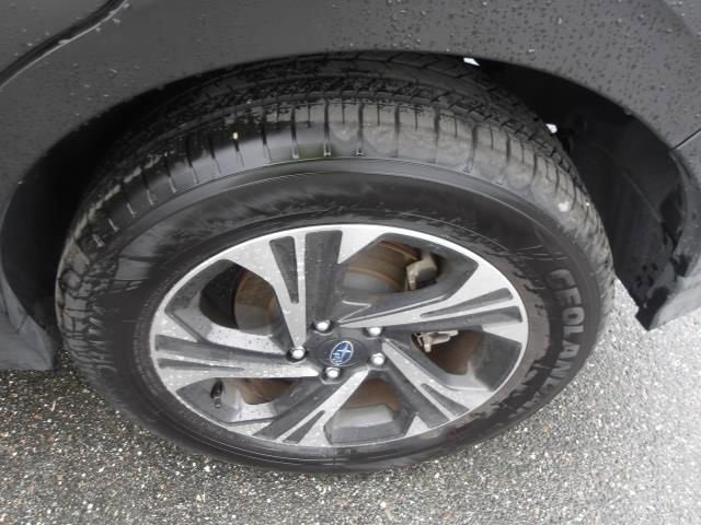 Used 2024 Subaru Crosstrek 2.0i Premium image 17