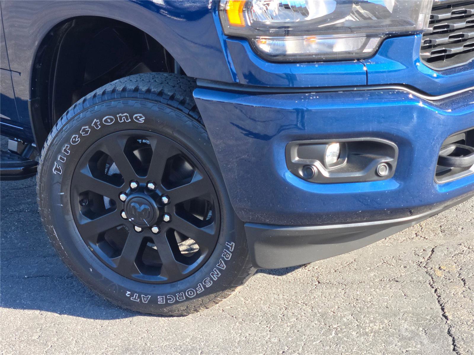 Certified 2024 RAM 2500 Big Horn w/ Night Edition AWD/4WD image 4