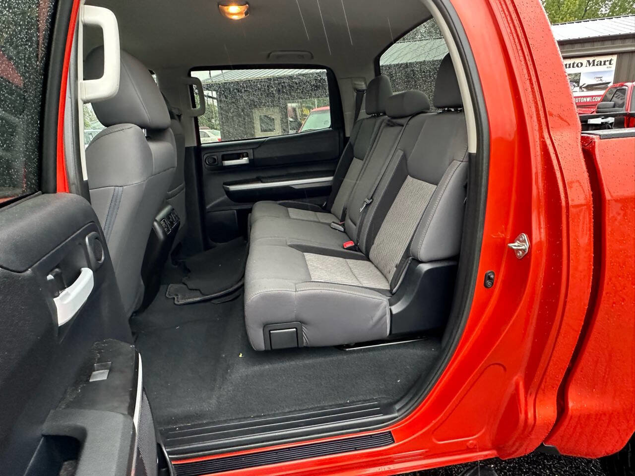 Used 2016 Toyota Tundra SR5 image 21