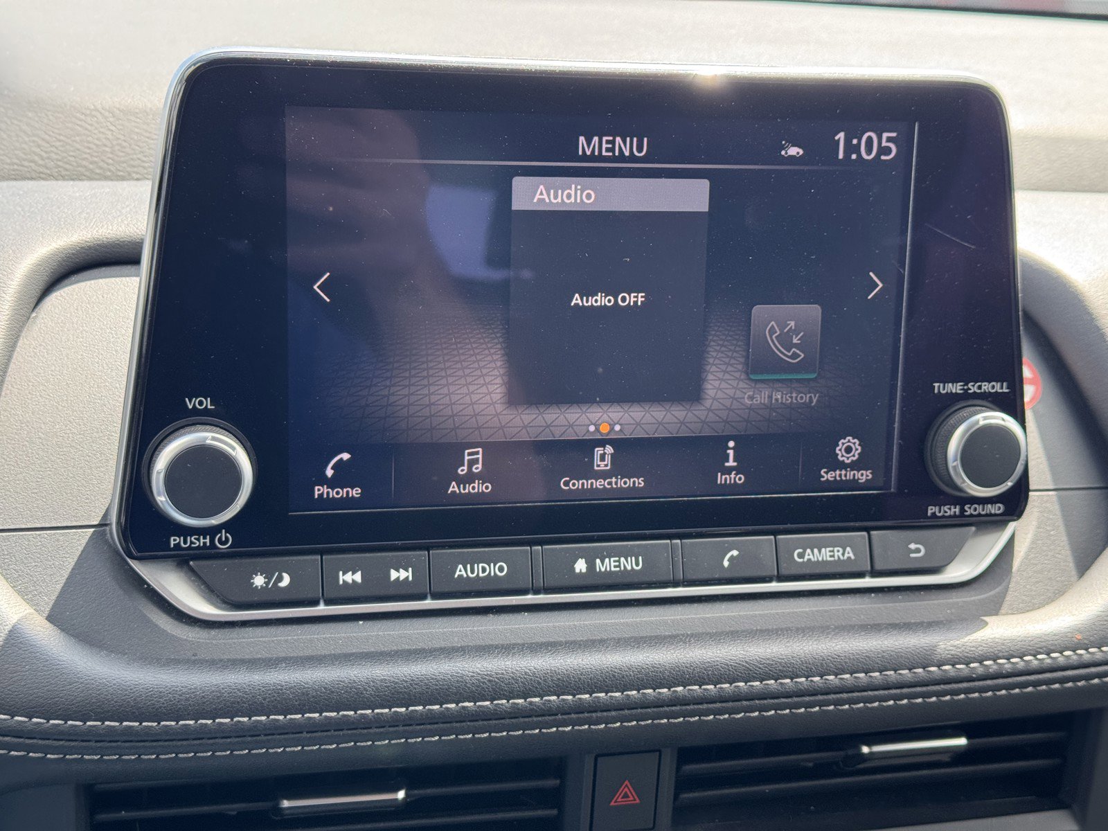 Used 2024 Nissan Rogue SV image 14