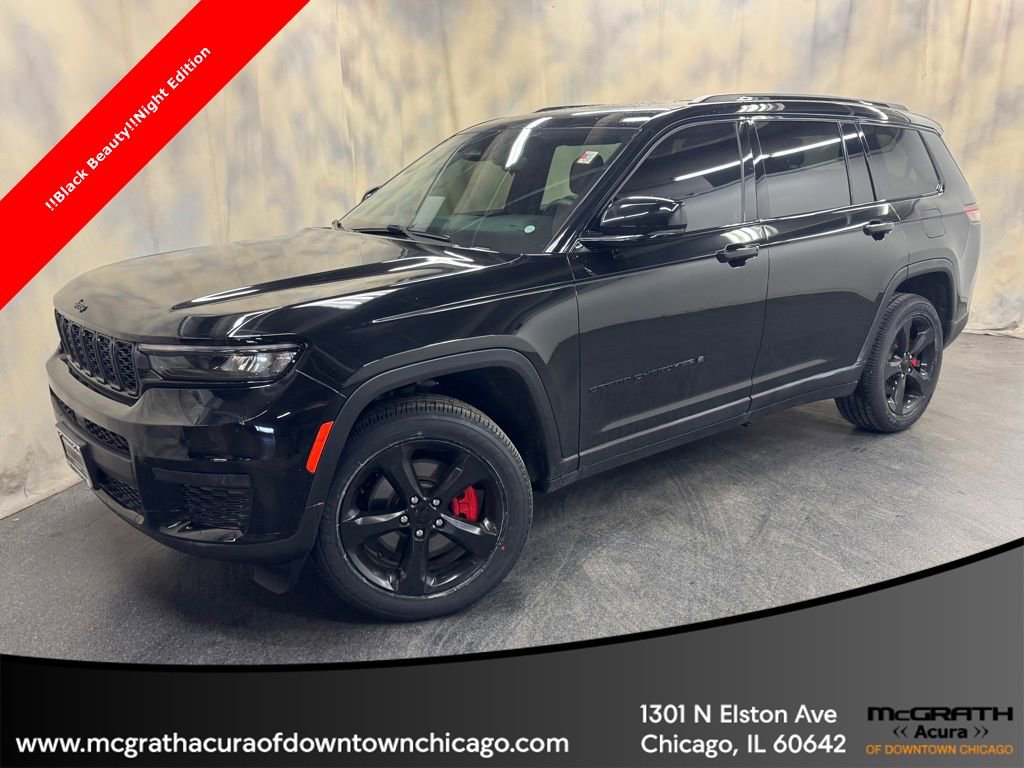 Used 2023 Jeep Grand Cherokee L Laredo image 1