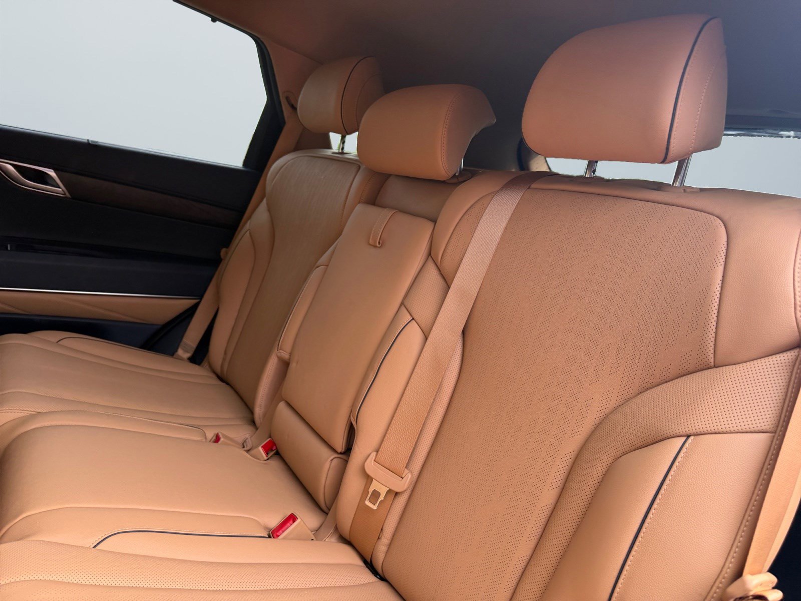 Used 2021 Genesis GV80 3.5T w/ Advanced Package 06 AWD/4WD image 15