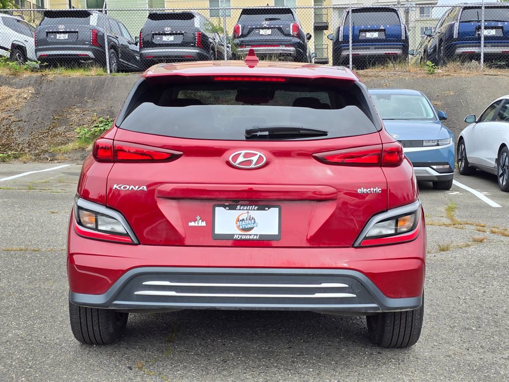 Used 2023 Hyundai Kona SE FWD image 6