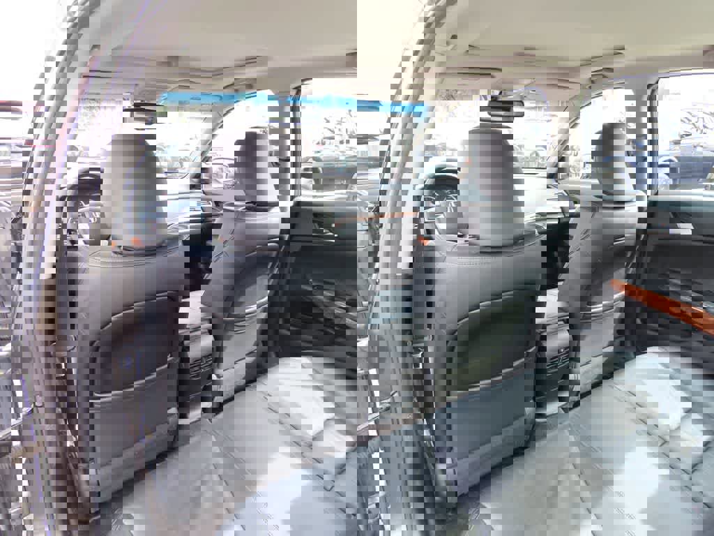 Used 2011 Honda Accord EX-L image 14