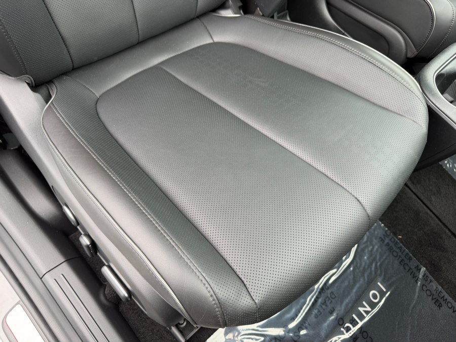 Used 2023 Hyundai Ioniq 5 Limited RWD image 38