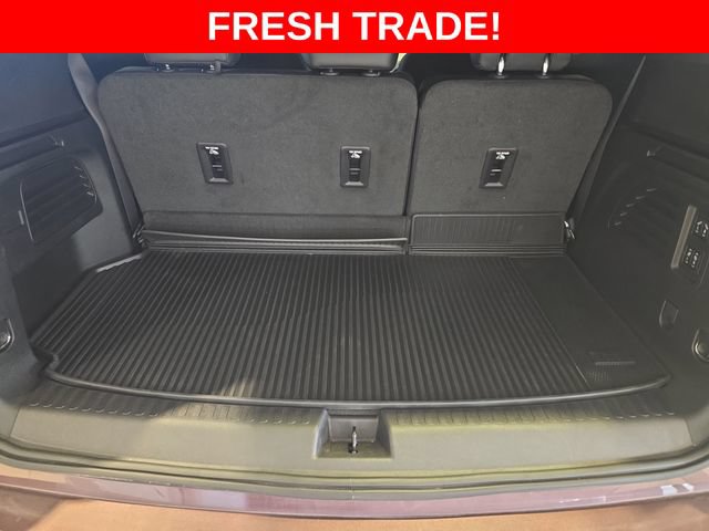 Used 2025 Buick Enclave Avenir w/ Super Cruise Package AWD/4WD image 23