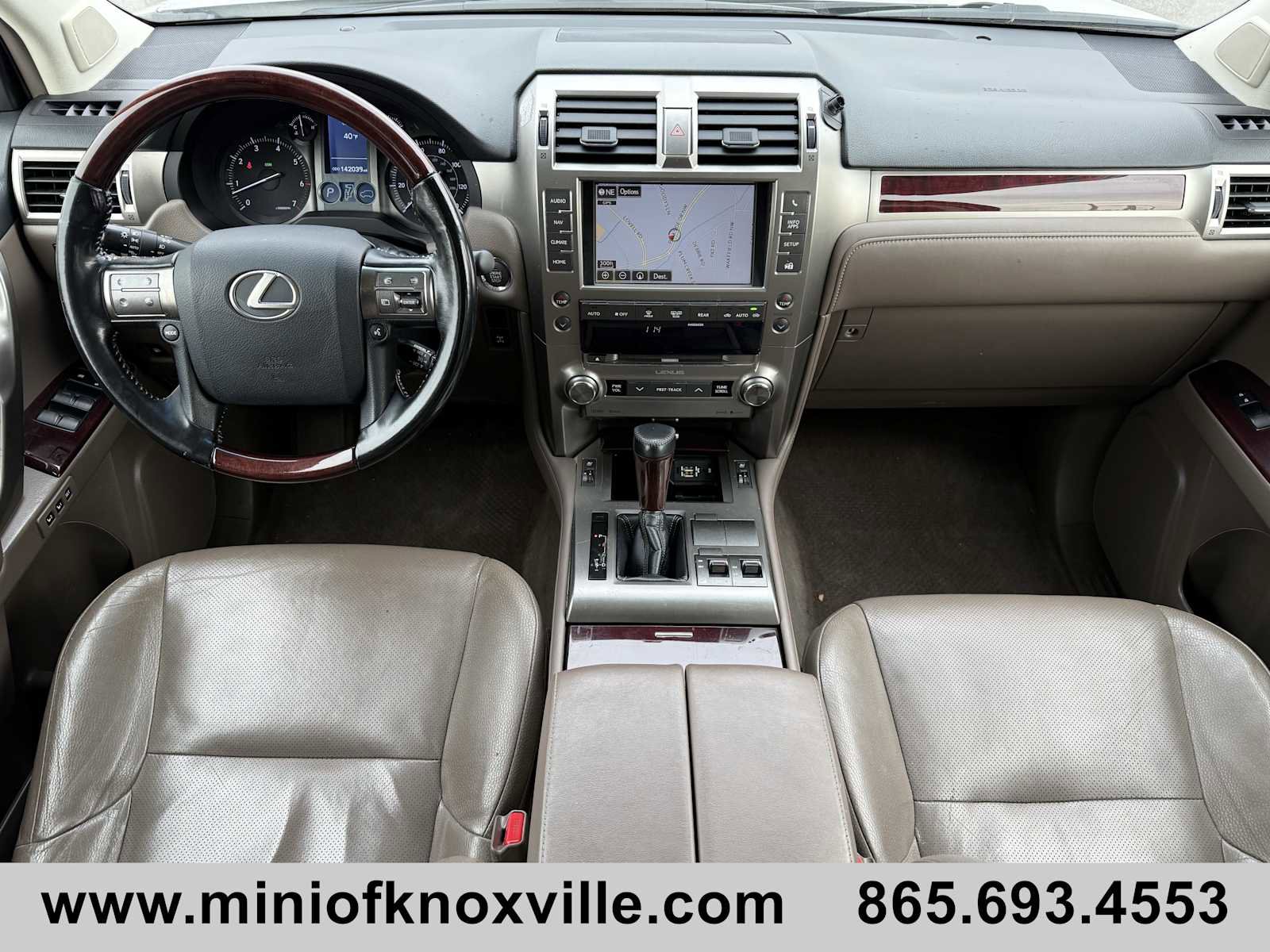 Used 2017 Lexus GX 460 Premium image 16