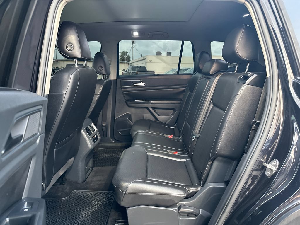 Used 2018 Volkswagen Atlas SEL AWD/4WD image 13