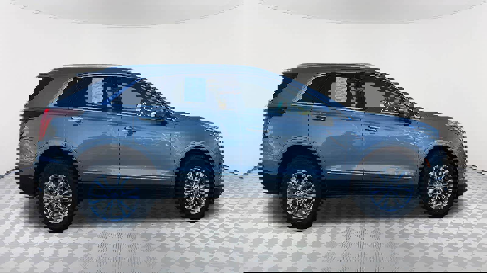 Used 2023 Cadillac XT5 Luxury image 4