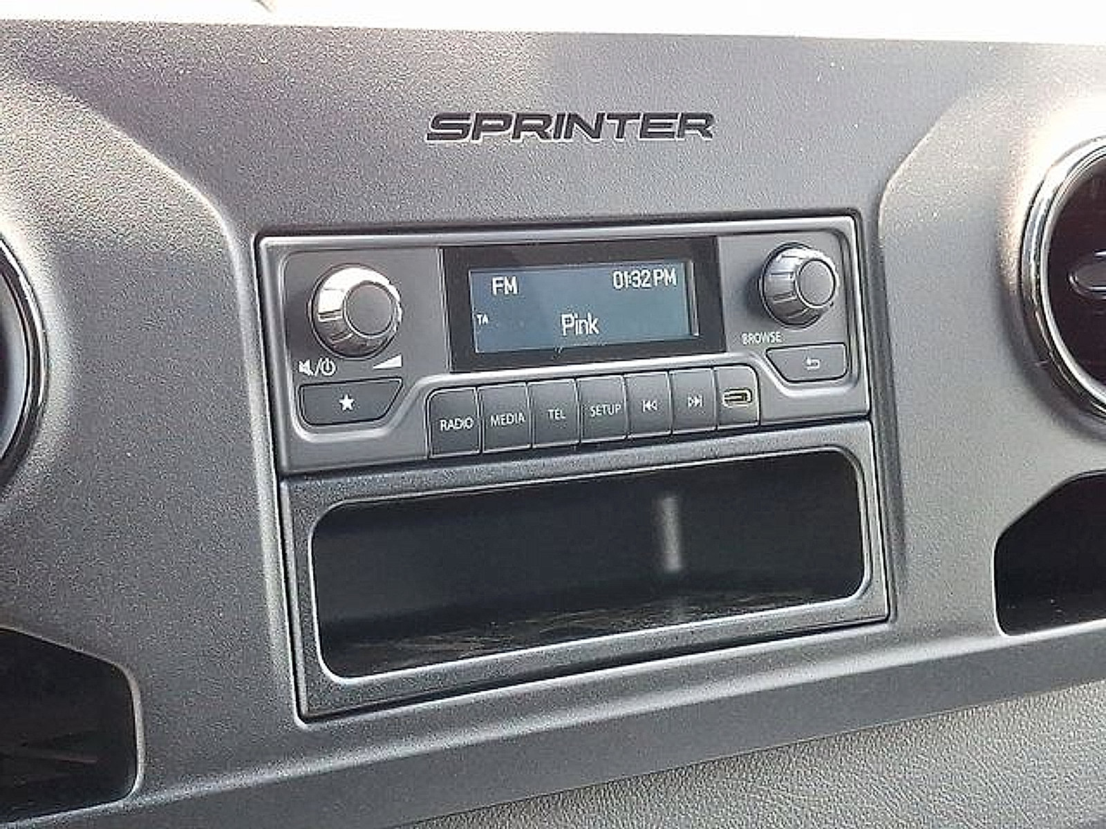 Used 2025 Mercedes-Benz Sprinter 2500 image 18