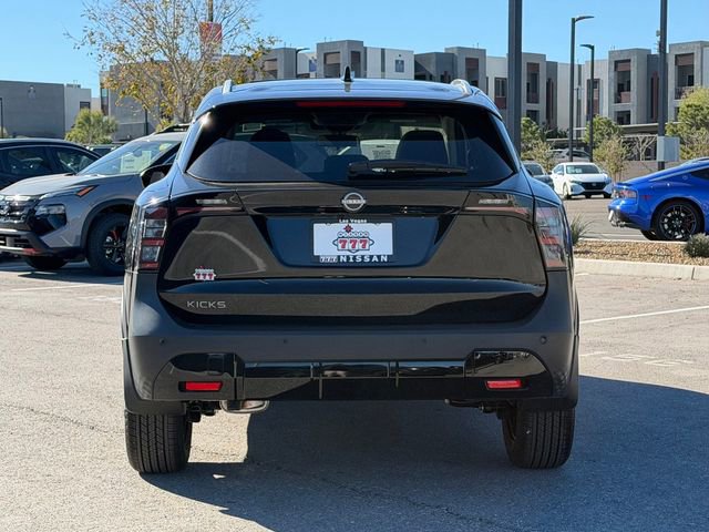 New 2026 Nissan Kicks SV w/ SV Premium Package FWD image 4