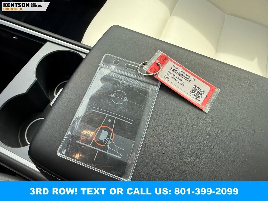 Used 2025 Tesla Model Y Long Range image 37