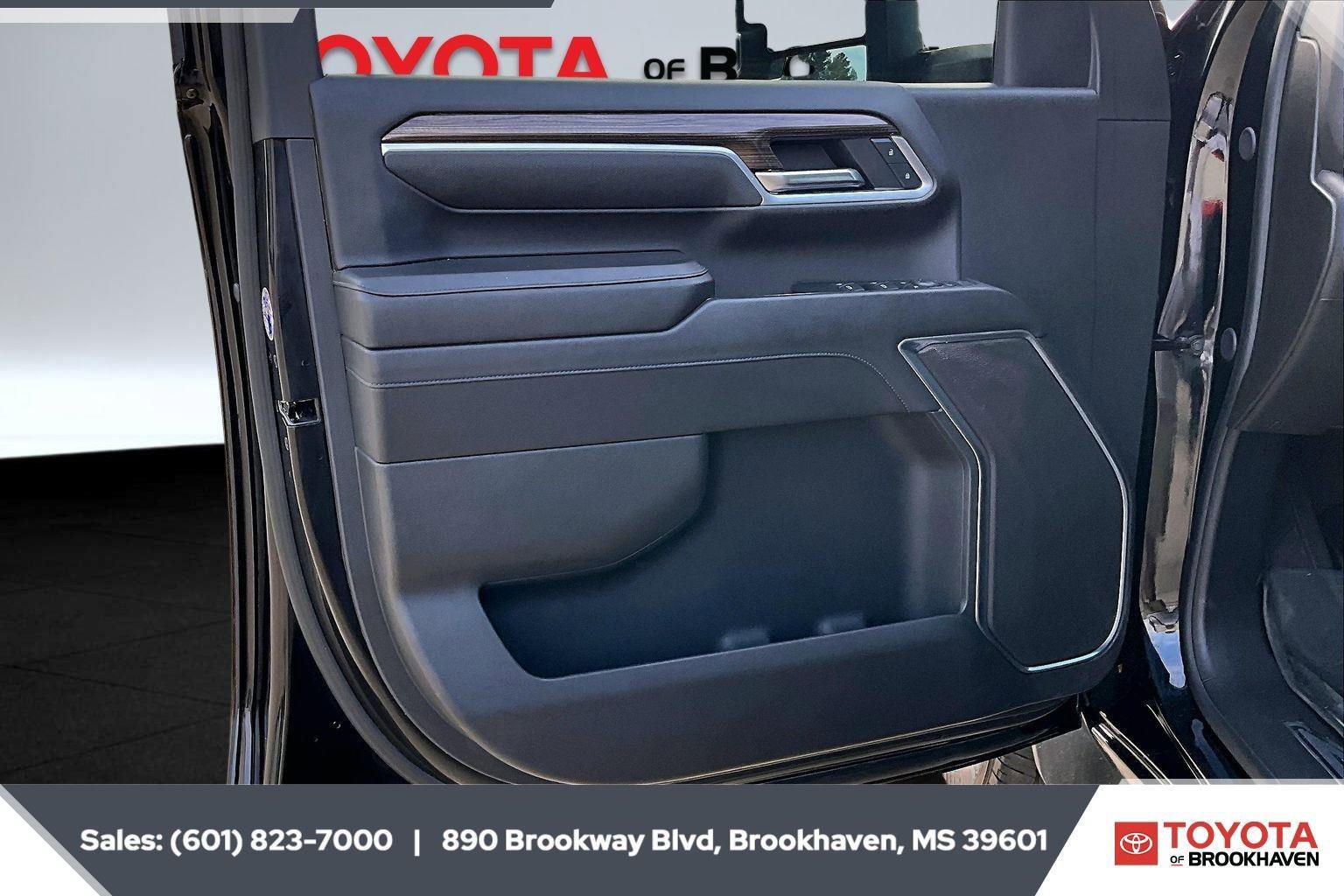 Used 2024 Chevrolet Silverado 3500 LT w/ All Star Edition image 17