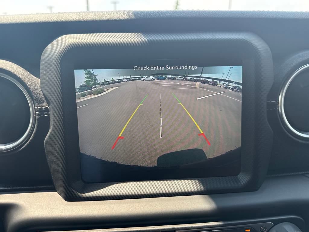 Used 2019 Jeep Wrangler Unlimited Sahara w/ Quick Order Package 24M Moab image 26