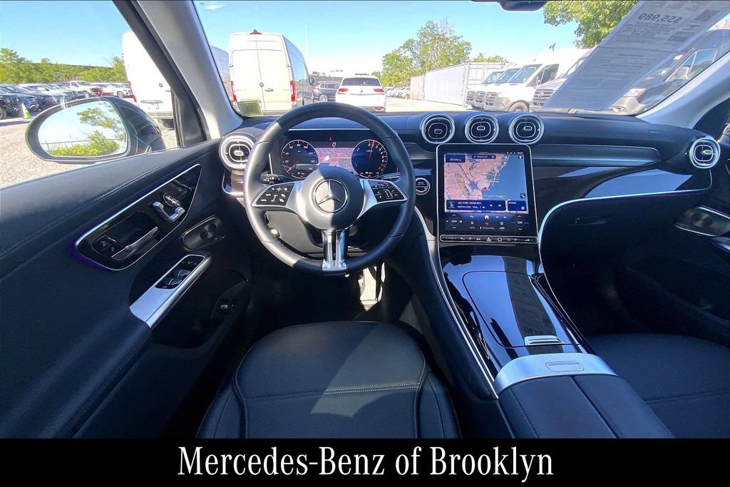 Certified 2025 Mercedes-Benz GLC 350e 4MATIC image 7
