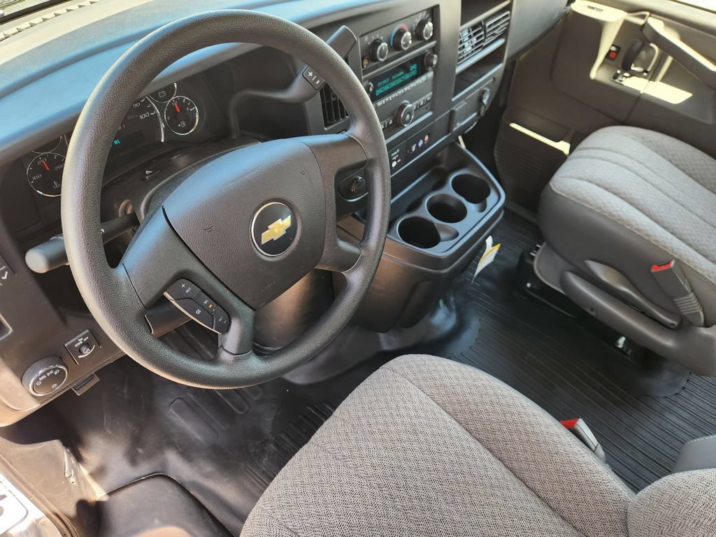 Used 2025 Chevrolet Express 2500 w/ Driver Convenience Package RWD image 25