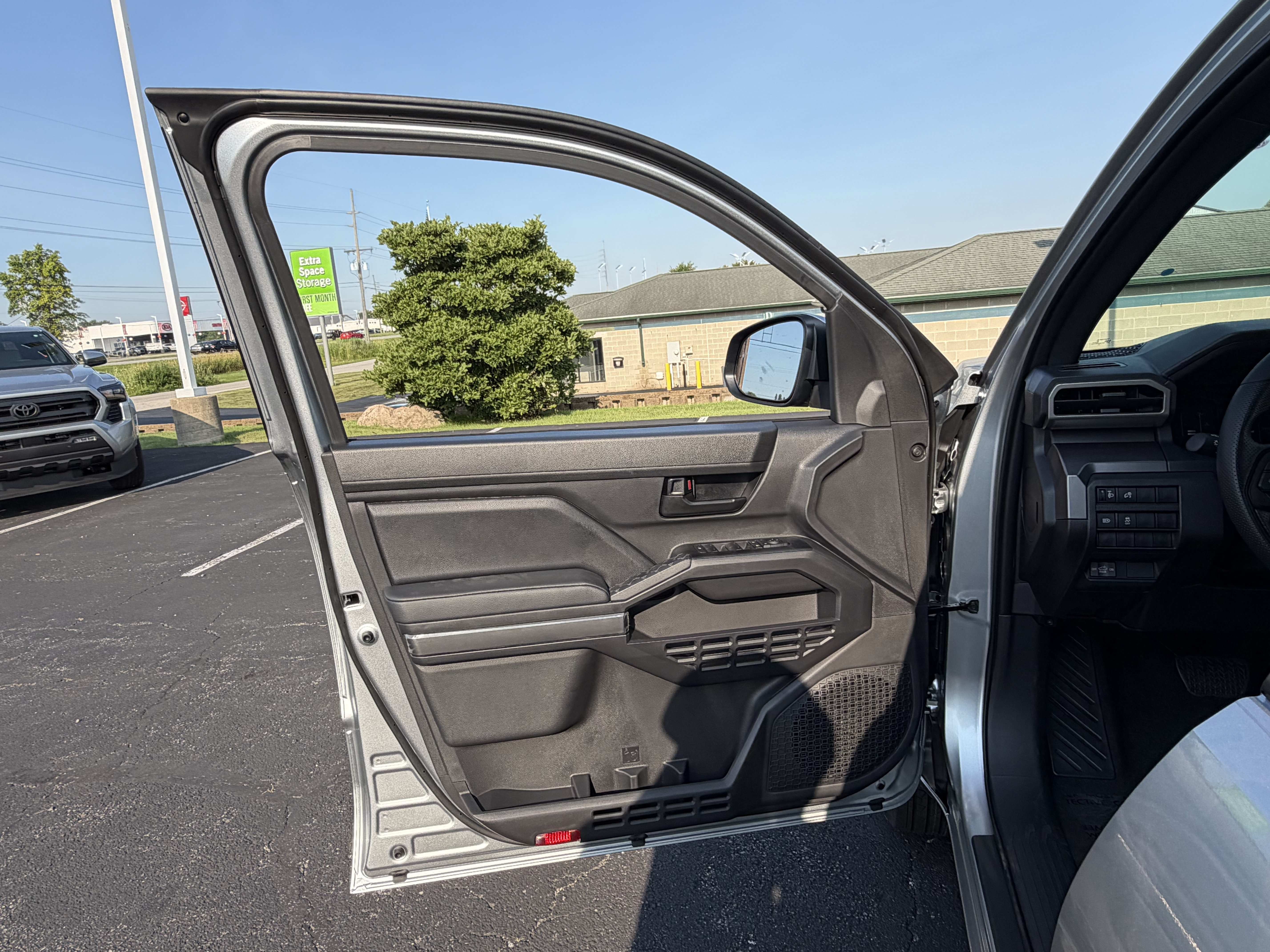 New 2026 Toyota Tacoma SR5 AWD/4WD image 15