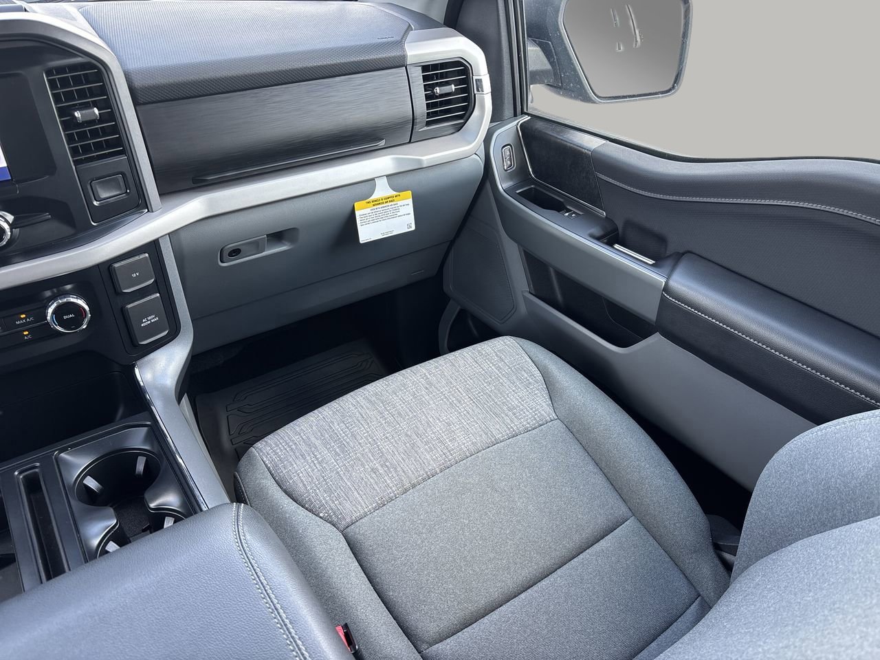 Used 2022 Ford F150 XLT w/ Equipment Group 301A Mid image 15