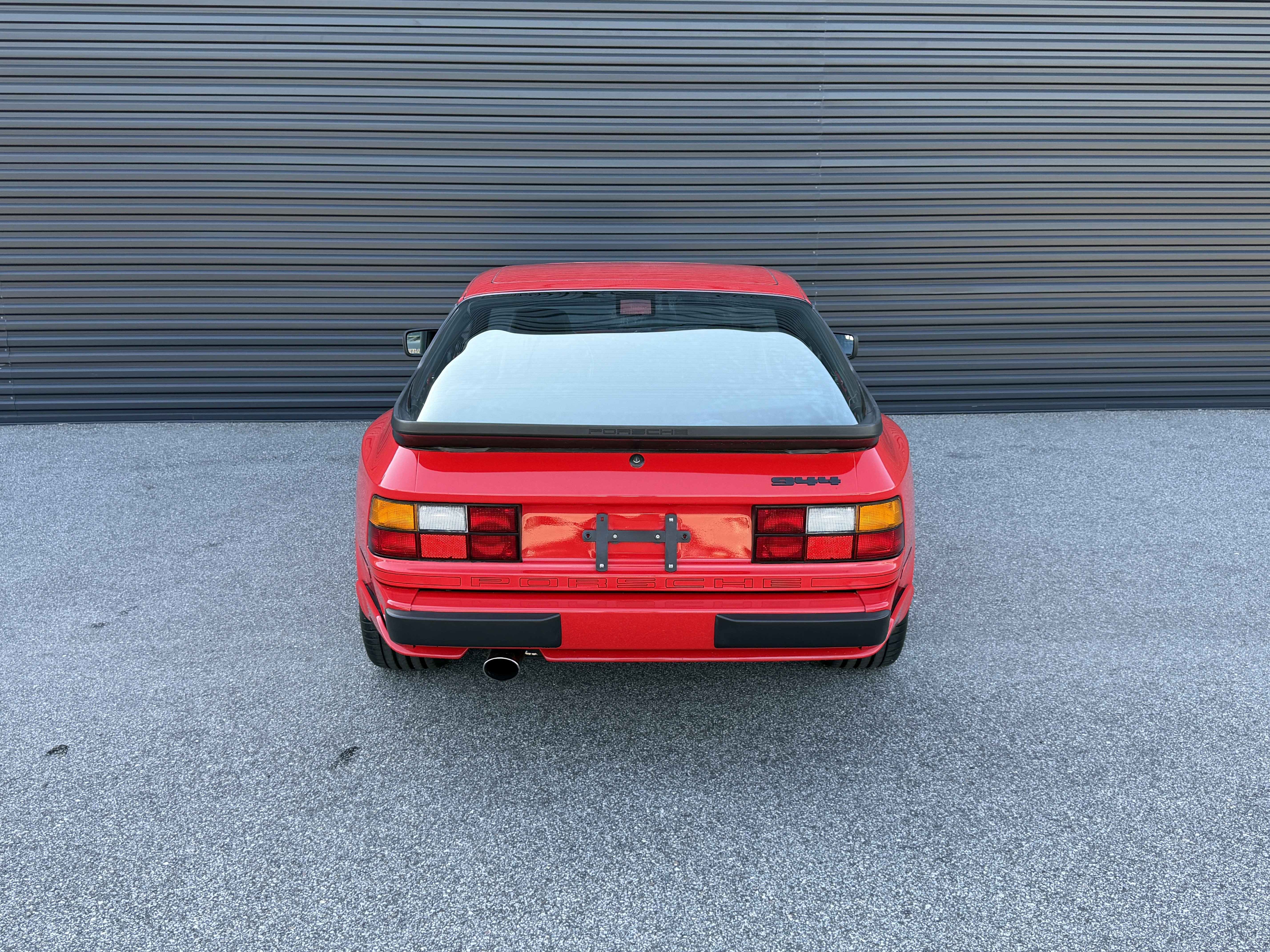 Used 1989 Porsche 944 Coupe image 10
