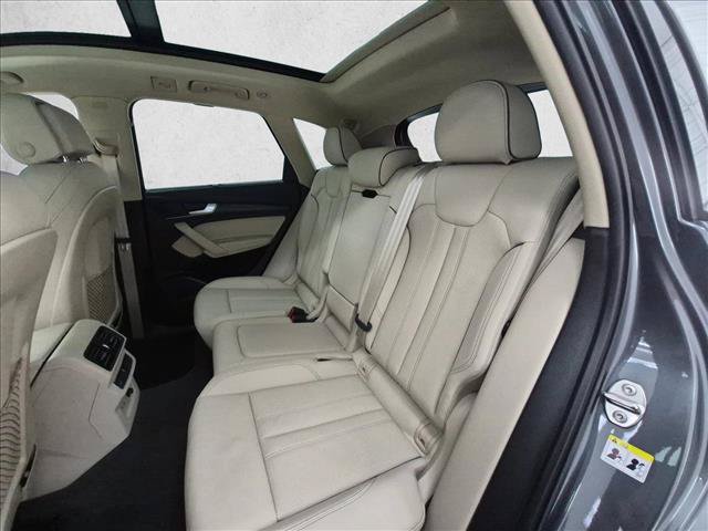 Used 2023 Audi Q5 2.0T Prestige AWD/4WD image 22