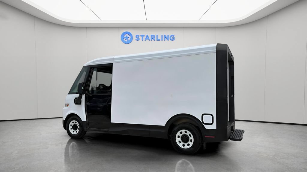 Used 2024 Chevrolet Brightdrop 400 w/ Commercial Equipment Package AWD/4WD image 4