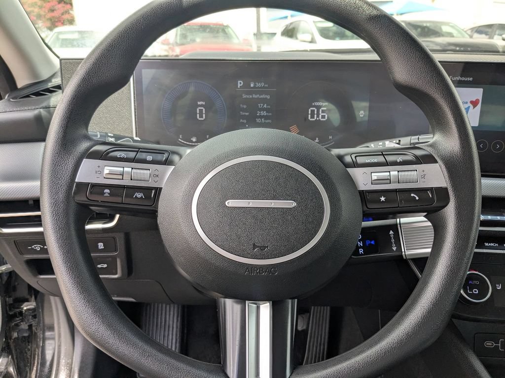 Used 2025 Hyundai Sonata SEL FWD image 16