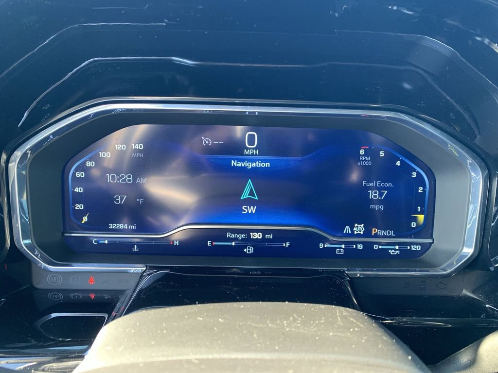 Used 2025 Chevrolet Silverado 1500 LT image 10