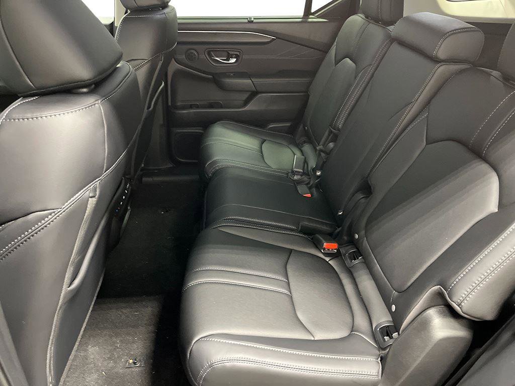 New 2026 Honda Pilot Touring image 25