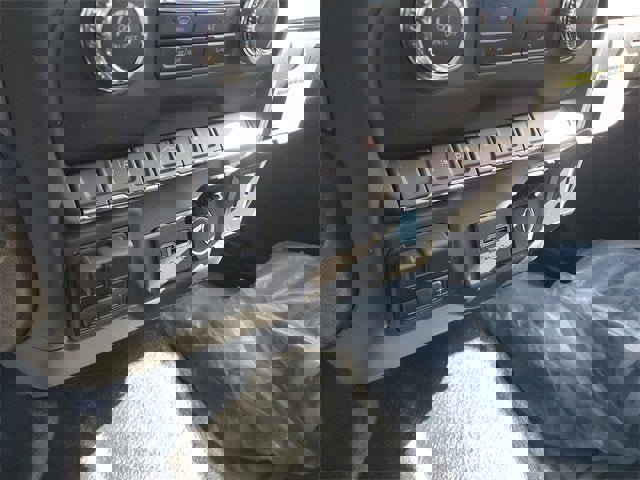 New 2025 GMC Sierra 2500 Pro w/ 1SA Pro Safety Plus Package image 21