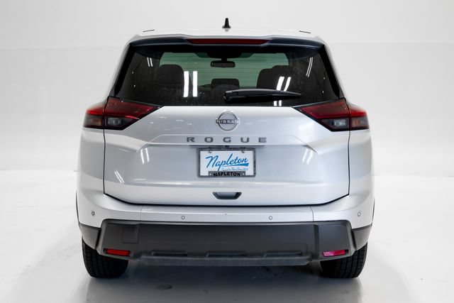 Used 2024 Nissan Rogue S FWD image 28