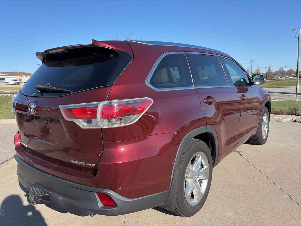 Used 2015 Toyota Highlander Limited image 17